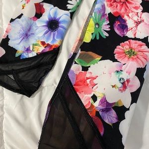Floral cropped leggings